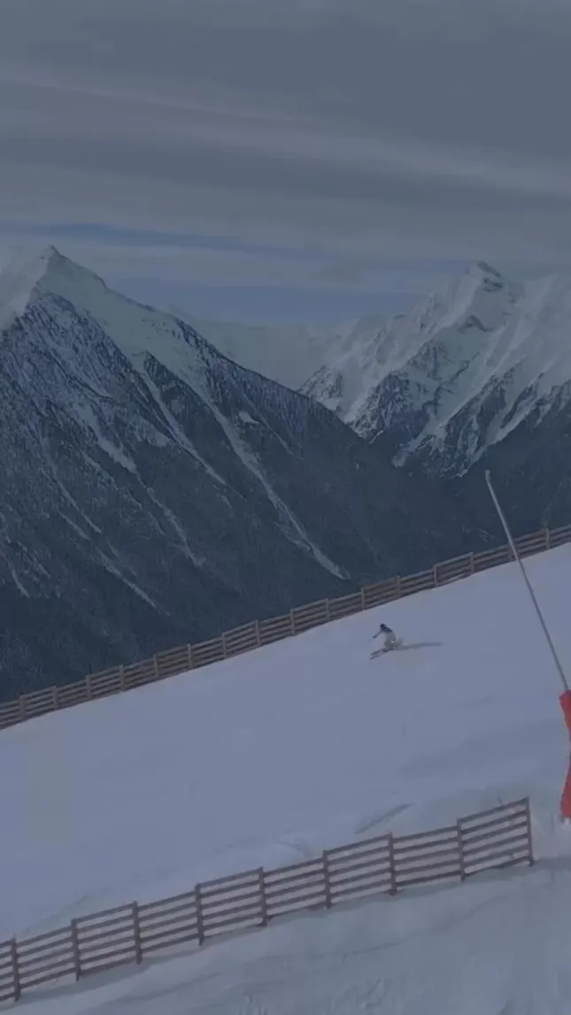 Few lines ⛷️