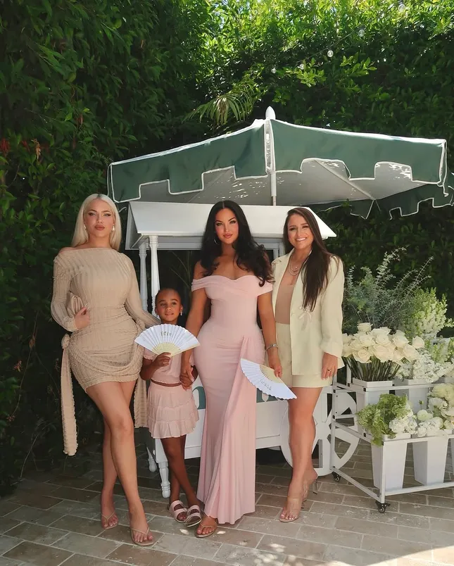 Campaign: Natalie Halcro - MAVN Creators Brunch