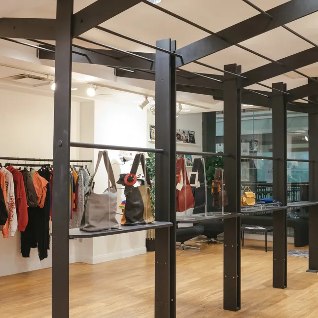 Retail: Lil’ Sto in Union Station, Washington D.C.