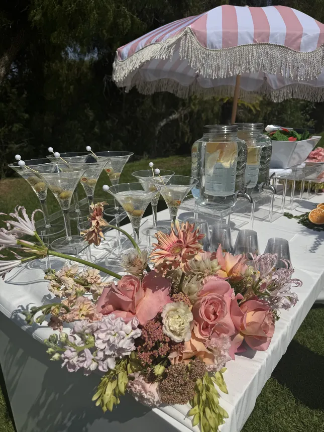 Ladies of the Table Golf Event