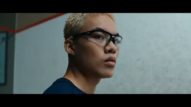 Crack Shot | A Junior Champion Faces his Demons on the Squash Court