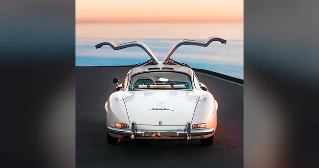 Mercedes-Benz: A Nostalgic Drive